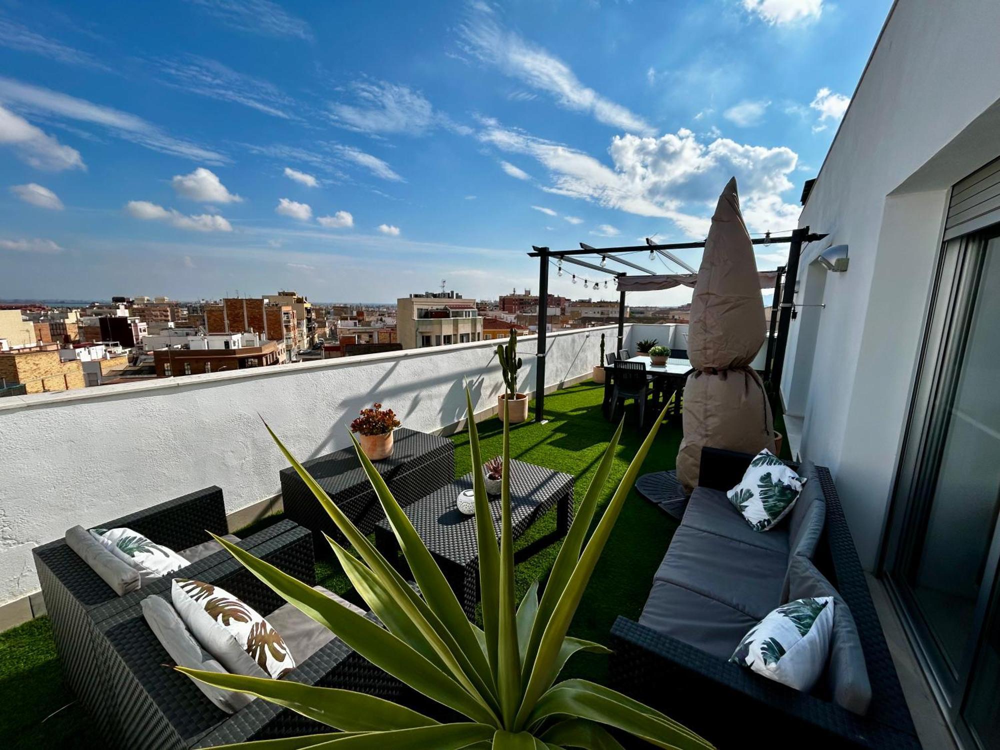Lo balconet del Delta. Àtic-dúplex vacacional. Amposta Exterior foto